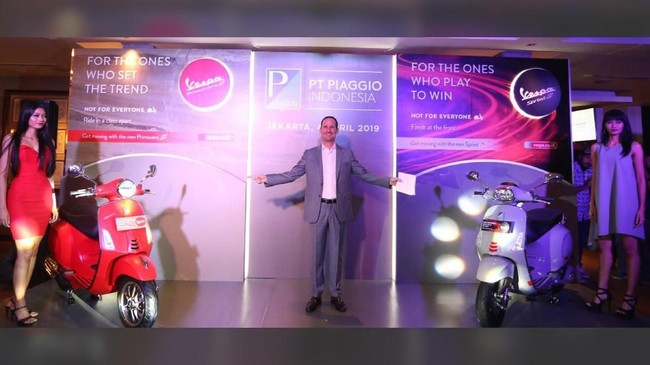 Soal harga, kedua skutik itu dibanderol Rp45, 5 juta on-the-road atau setara dua unit Yamaha FreeGo.