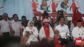 FOTO: Meriahnya Kampanye Jokowi-Ma'ruf Amin di Tangerang Pasangan capres dan cawapres nomor urut 01, Joko Widodo-Ma'ruf Amin menggelar kampanye terbuka di Tangerang, Banten, Minggu (7/4).