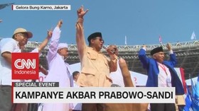 Ajak Massa Dengarkan Pesan Habib Rizieq, Prabowo Pekik Takbir