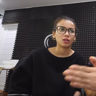 Jadi Mualaf, Deddy Corbuzier Didampingi Tunangan?