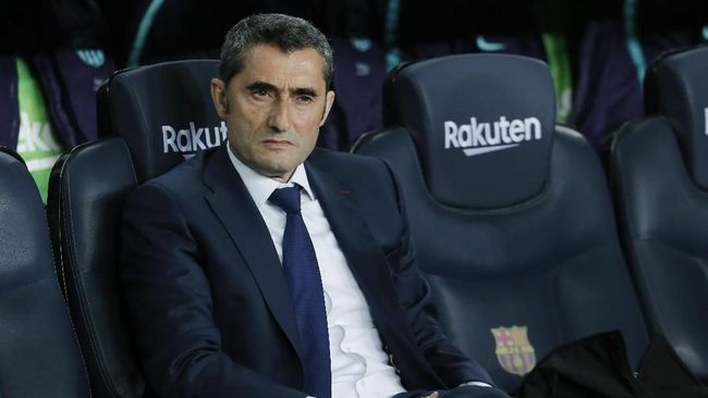 Sejumlah pemain Barcelona dikabarkan sudah tidak percaya dengan kepemimpinan pelatih Ernesto Valverde setelah kekalahan memalukan 0-2 dari tim promosi Granada.