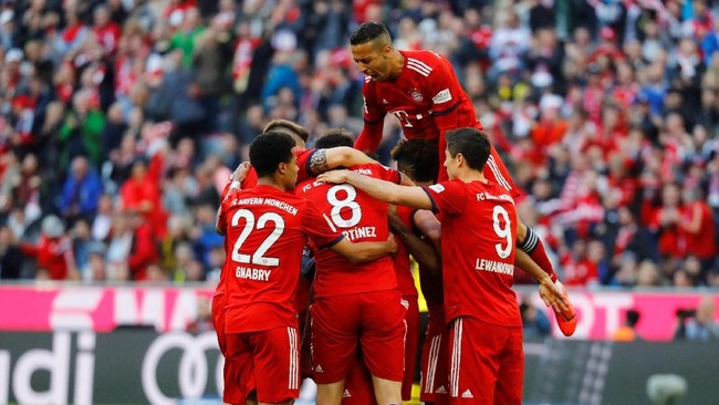 Bayern Munchen mencetak kemenangan 5-0 atas Borussia Dortmund dalam pekan ke-28 Bundesliga 2018/2019 yang berlangsung di Allianz Arena, Sabtu (6/4).