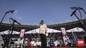 FOTO: 'Gelombang Putih' untuk Prabowo-Sandi