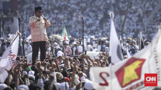 Prabowo Subianto menyatakan massa pendukungnya hadir di Stadion Sriwedari, Solo saat kampanye terbuka tanpa dibayar, tetapi dengan kerelaan dan keikhlasan.