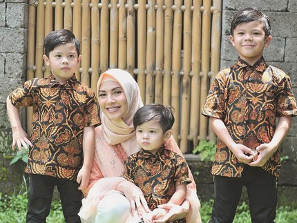 Curhat Ratna Galih Saat Bawa 5 Anaknya Jalan-jalan: Pusing tapi Fun
