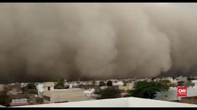 VIDEO: Badai Debu Menyelimuti Churu di India