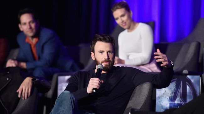 Chris Evans Tanggapi Santai Kritik Quentin Tarantino ke Aktor MCU