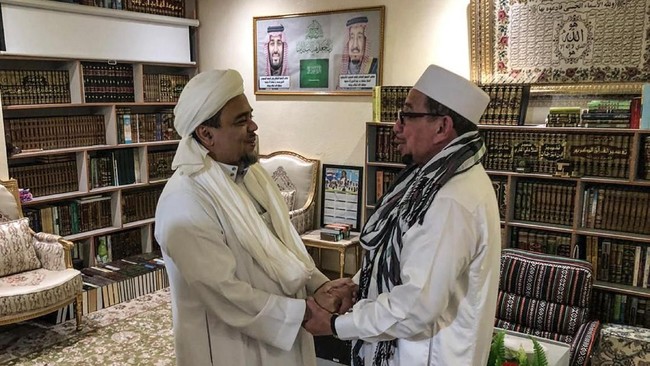 Rizieq berpendapat umat yang hadir dalam kampanye akbar di Stadiob GBK itu sangat luar biasa. Kata Rizieq, kampanye itu merupakan luapan ekspresi umat Islam.