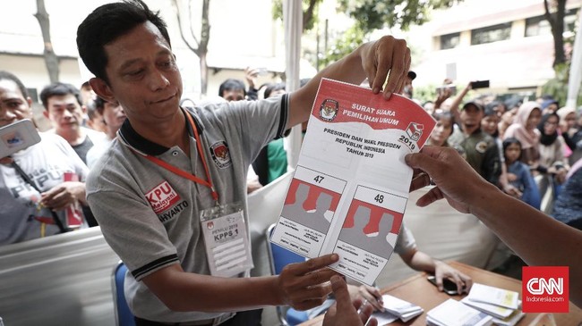Indonesia telah lima kali melaksanakan pilpres yang dipilih langsung oleh masyarakat, yakni pada 2004, 2009, 2014, 2019 dan 2024.