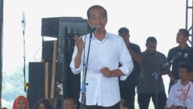 VIDEO: Jokowi Targetkan Perolehan Suara 60 % di Jawa Barat