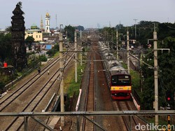 Jalur DDT Manggarai-Jatinegara Sudah Bisa Dilalui Kereta, Kecepatan Terbatas