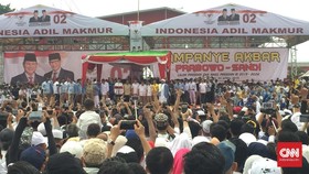 Diarak Warga Palembang, Prabowo Banyak Terima Amplop