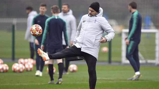 Pochettino Mau Hengkang Jika Tottenham Juara Liga Champions Manajer Tottenham Hotspur Mauricio Pochettino memberikan pertanda bakal hengkang dari klub asal London tersebut bila menjadi juara Liga Champions musim ini.