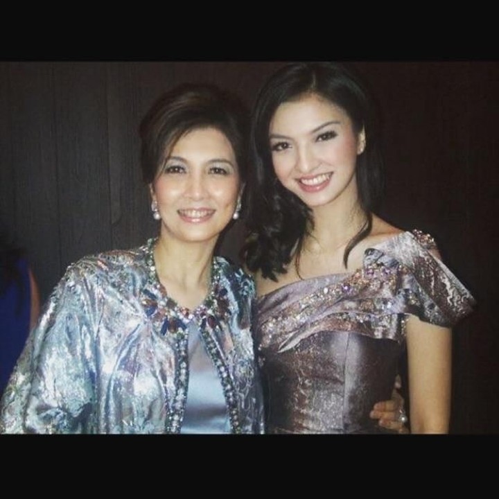 <p>Raline memiliki dua adik laki-laki benama Rollin Shah dan Rollan Shah. (Foto: Instagram @ralineshah)</p>