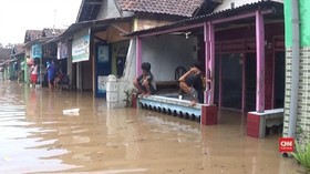 VIDEO: Banjir Rendam Enam Desa di Jombang Hingga Dua Meter