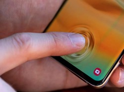 Makin Banyak Ponsel Benamkan Fingerprint di Layar