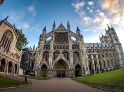 Westminster Abbey, Tempat Peristirahatan Terakhir Ratu Elizabeth II