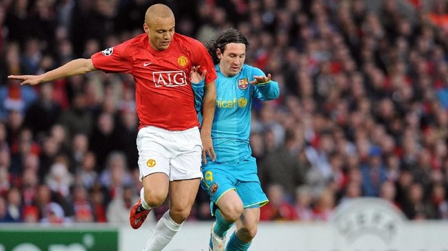 Bintang sepak bola dunia identik dengan kekayaan. Namun beberapa nama mengalami kebangkrutan termasuk mantan pemain Manchester United, Wes Brown.