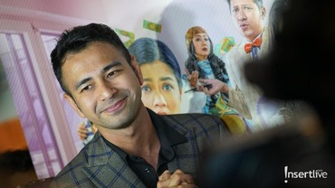 Usai Diprank, Raffi Ahmad Dapat Hadiah Mewah dari Mama Rieta