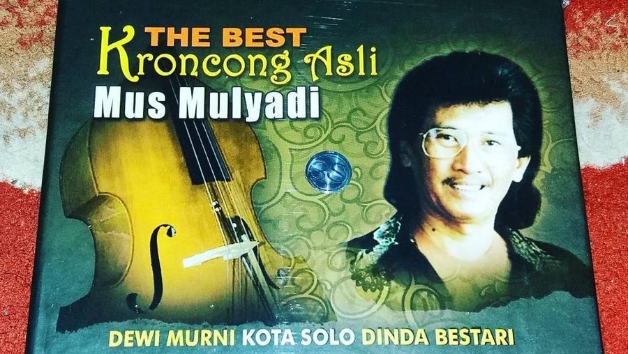 Jembatan Merah Penyanyi senior Mus Mulyadi telah meninggal dunia, namun karya-karyanya masih bisa dikenang.