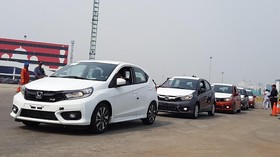 Honda Turunkan Harga Brio dan Mobilio Sesuai Diskon PPnBM 2022