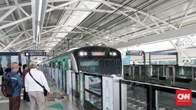 Sebulan Beroperasi, MRT Angkut Penumpang 80 Ribu Per Hari