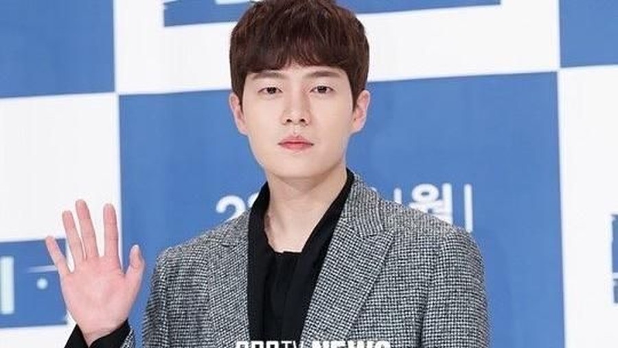 Son Seung Won menyesali perbuatannya.