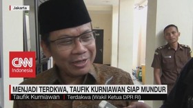 VIDEO: Menjadi Terdakwa, Taufik Kurniawan Siap Mundur