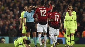 Jika Tak Mampu Hentikan Messi, Lukai Dia