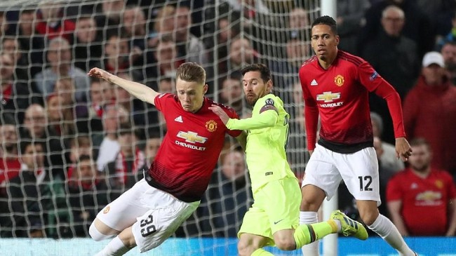 Juventus akan menjamu Ajax sedangkan Barcelona menyambut MU. Berikut skenario lolos ke semifinal Liga Champions.