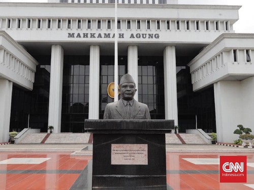 Mahkamah Agung mengabulkan kasasi gugatan terhadap surat penyetaraan SMA Wapres Gibran. MA menyatakan dokumen tersebut tidak sah.