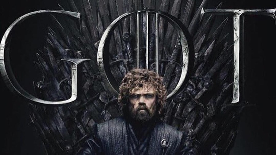 Peter Dinklage adalah pemeran Tyron Lannister dalam serial Game OF Thrones.