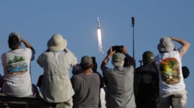 Militer AS dan SpaceX Bakal Kirim Kargo Kilat Pakai Roket