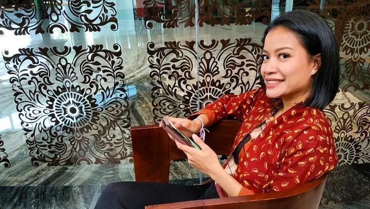 Balque Manisang mengutarakan opini dan sarannya soal penggunaan media sosial pada anak-anak zaman now alias zaman sekarang.