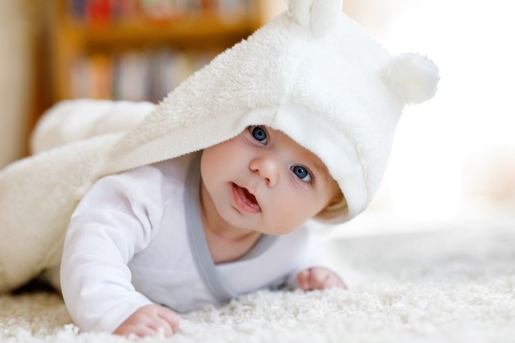 Memberi nama bayi dengan awalan V yang unik bisa jadi inspirasi, Bun. Berikut pilihannya.