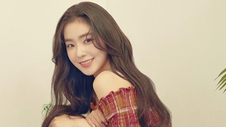 Dikenal Serba Bisa, Ini 6 Fakta Menarik Irene Red Velvet Jadi salah satu idol Korea yang serba bisa, apa saja sih fakta menarik dari leader Red Vevet, Irene? Berikut informasi lengkapnya.