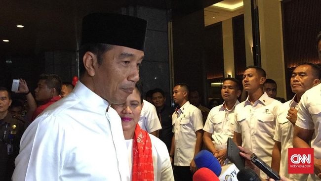 Didampingi Iriana, Jokowi Tiba di Lokasi Debat Terakhir