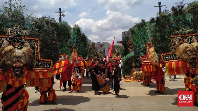 Kemendikbud Ristek angkat suara soal sikap Pemerintah Malaysia yang ingin mendapat status kepemilikan Reog Ponorogo di mata internasional.