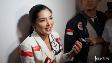 img-title Kena Tuduh Anti-LGBT, Ashanty Tepis dengan Respons Menohok
