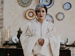 Lirik Lagu Tak Ingin Dicintai - Astrid S