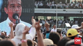 Panda Nababan Yakin Basis Suara Jokowi Bakal Balik ke Ganjar