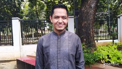 Pasangan Enggak Peka, Ini Tips Dari Dude Harlino