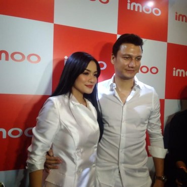 Benefit Kerja Bareng Ala Christian Sugiono Dan TIti Kamal