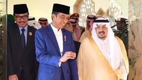 Tiba di Arab, Jokowi Bakal Santap Siang Bersama Raja Salman