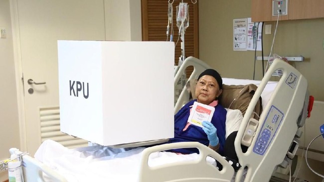 Ani Yudhoyono akan menerima kedatangan Menko Polhukam Wiranto, setelah sebelumnya dibesuk Mahfud MD, Dahlan Iskan, dan Shinta Nuriyah.