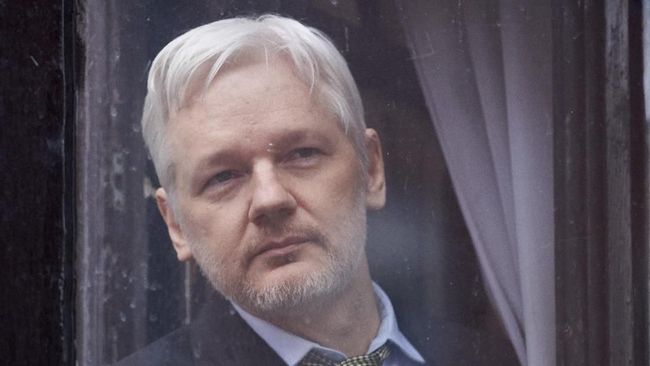 WikiLeaks Founder Strokes in Jail, Stressed Over US Extradition