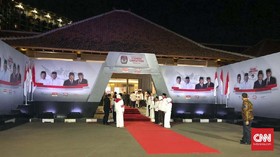 Selawatan Santri Muda Pengiring Jokowi-Ma'ruf Setiap Debat