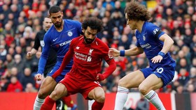 Klopp Bakal Contek Taktik Sarri di Chelsea