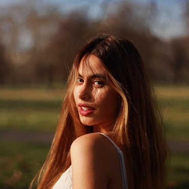 Ditanya soal Kemungkinan Pindah Agama, Begini Jawaban Valerie Thomas