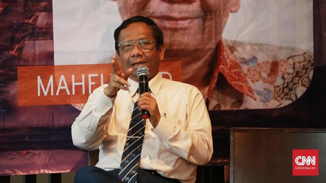 Sejarawan Widyonugrahanto menilai masyarakat keliru menangkap maksud ucapan Mahfud MD soal basis Prabowo-Sandi merupakan daerah garis keras dalam hal agama.